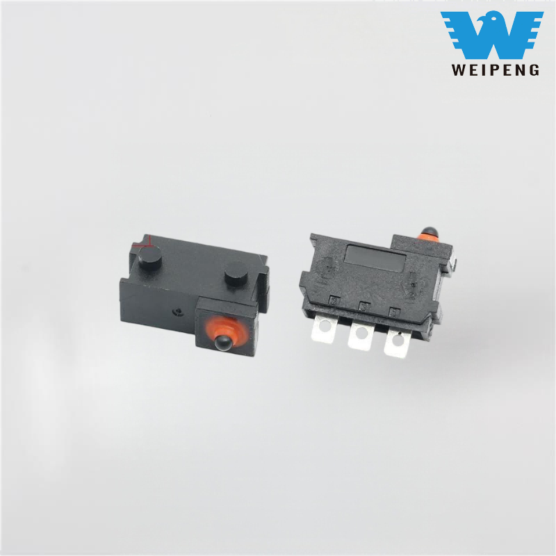 Автомобільний дверний замок і мікроперемикач капота